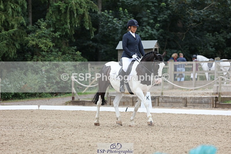 250718A-103636-00630 - 052-Lisa.Batty-George.XIV