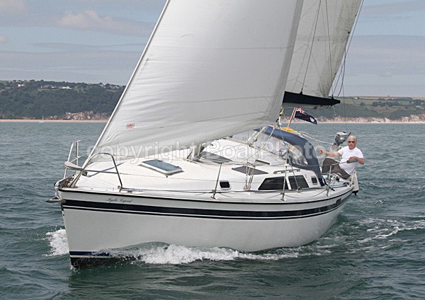 100725 MYSTIC LEGEND IMG_4935 - Sailboats - monohull