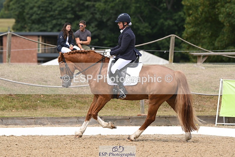 250720A-115243-10048 - 142-Jane.Emmett-Tresorya.Carlo