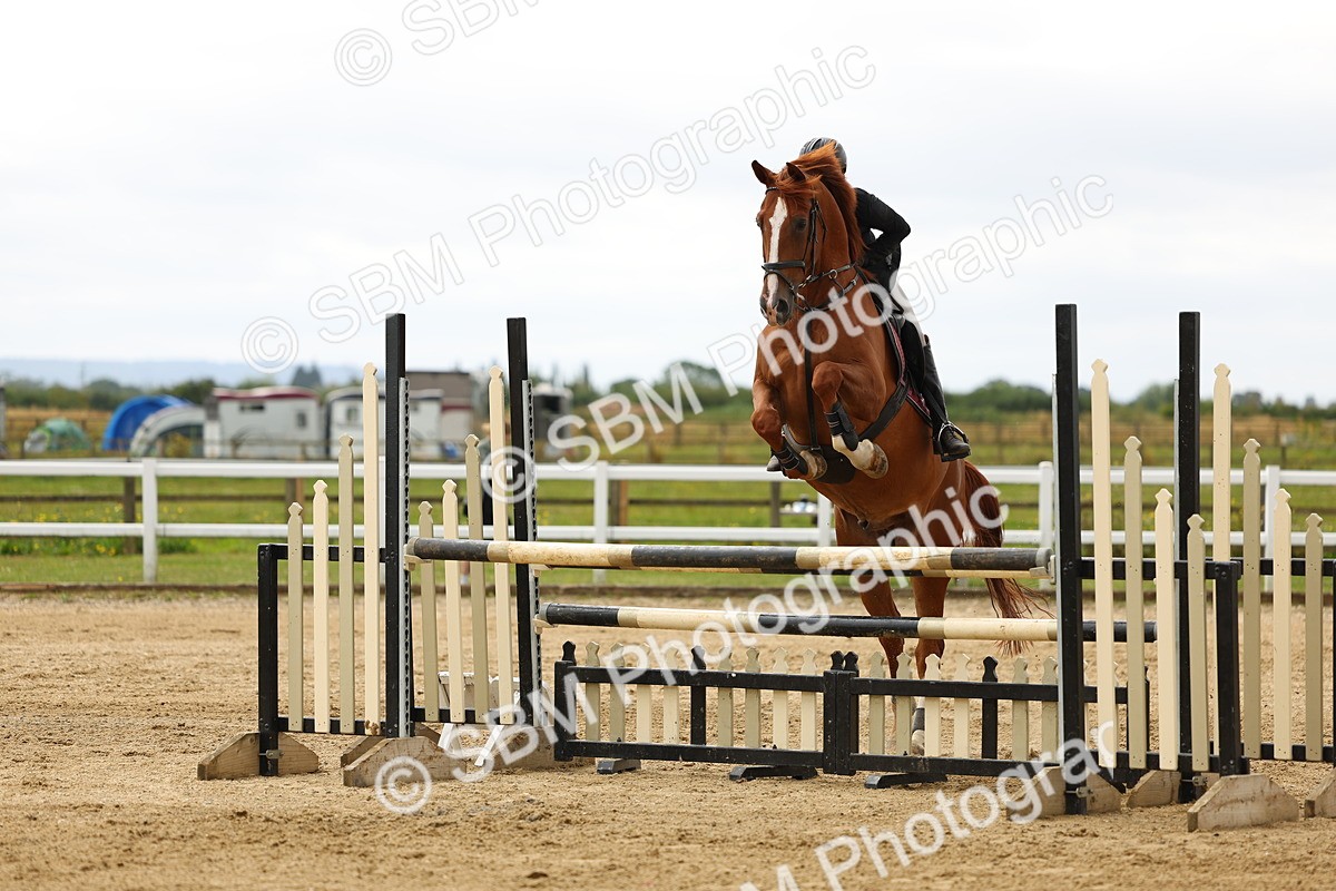 SBM_009399 - Class 2 - Senior Discovery - 1.00m Open