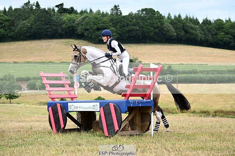 250803A-115950-11283 - L-516-Chloe.Robinson-BRACKENSPA'S.KEEP.A.SECRET