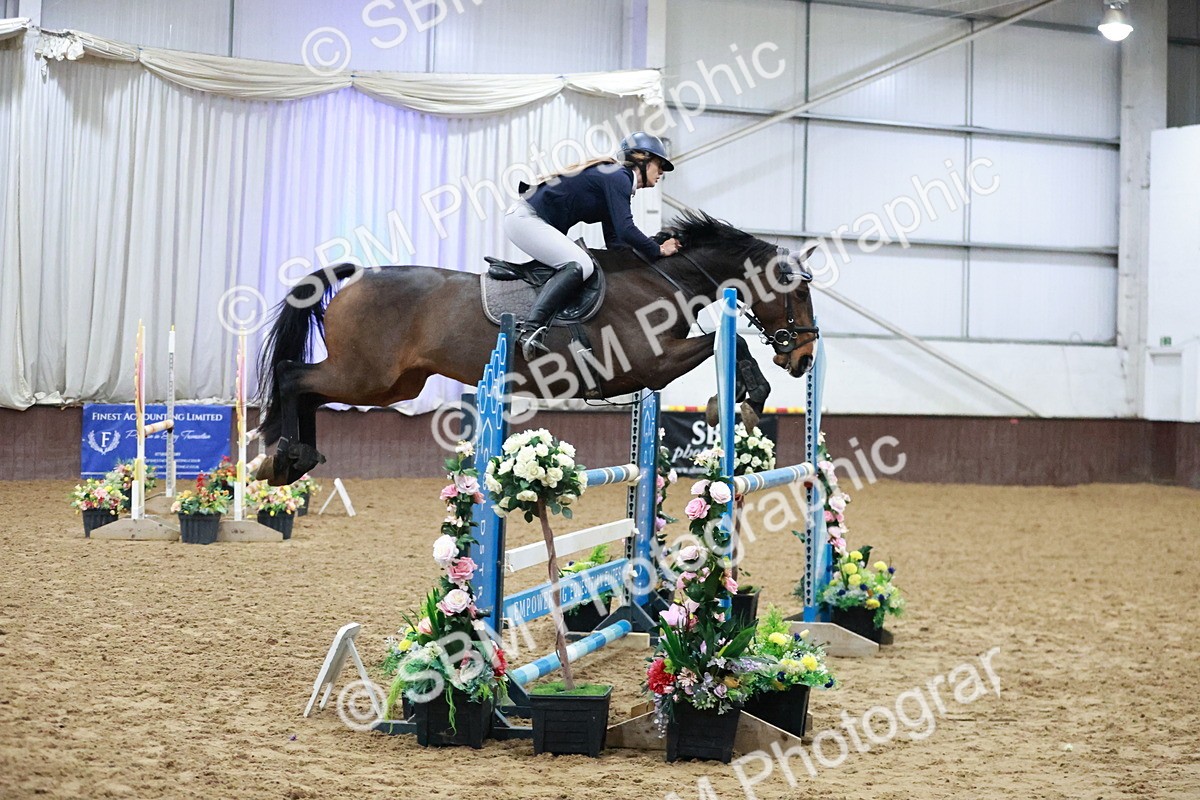 SBM_004468 - Class 17 - Senior Newcomers - 1.10m