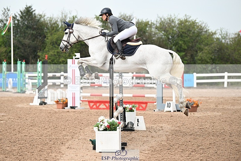 250424-123121-04342 - Cls 21 - 1 Star Gold Tour