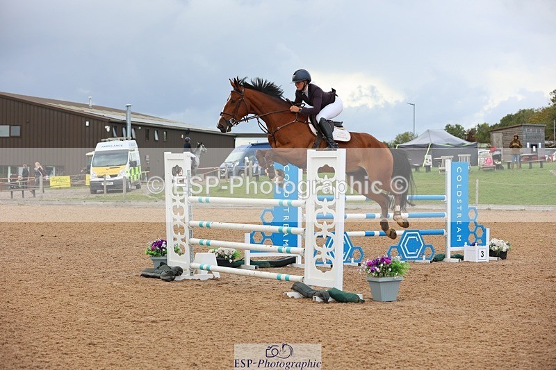 250911-122544-01453 - Cls 3 Snr Foxhunter