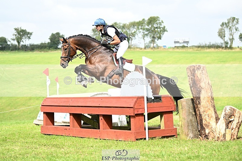 240831A-123806-02675 - 111-Joe.Roome-MEADOWMARSH.DANCING.MILLIE