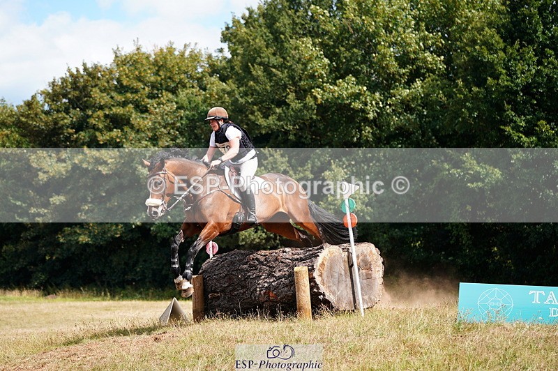 250802A-155148-07409 - F-278-Stacey.Blunn-MEADOWMARSH.DANCING.MILLIE