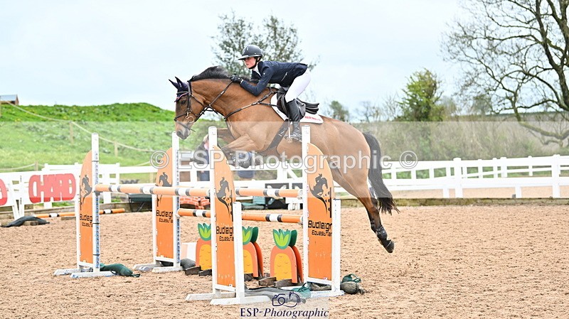 240501A-135344-00883 - Cls 8 Snr Foxhunter and 1.20m Open