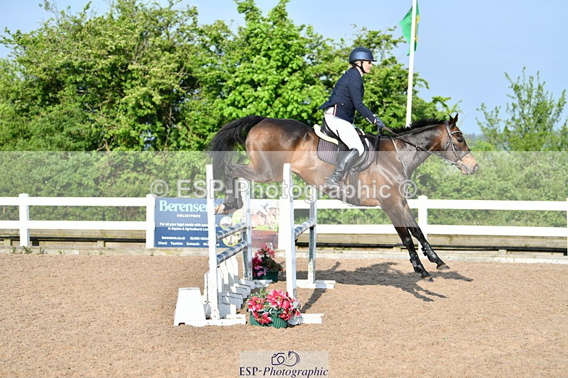 240511A-080031-10450 - Cls 27 85cm National Am Quali