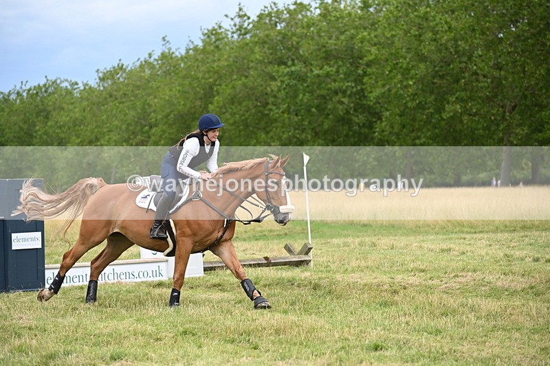 WJ6_4024 - Time at Jump 12:22 to 13:03