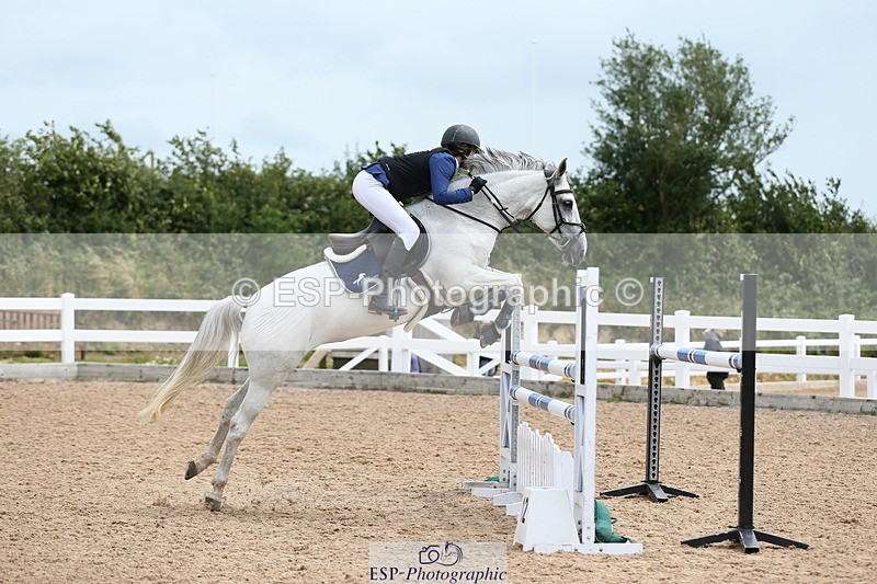 230716A-145317-04103 - Class 25a Pony Fox & 1.10 Open