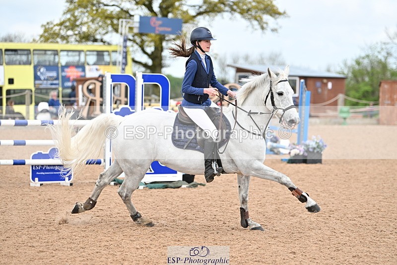 240506A-122548-08684 - Cls 5 Pony Foxhunter & 1.10m Open