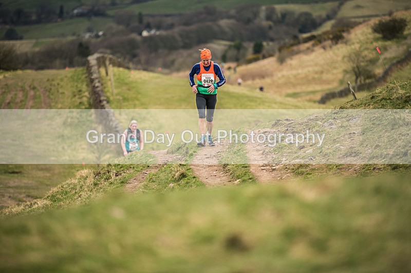 Helm Hill -915 - Kendal Winter League Helm Hill Fell Races (Under 13/15/17 & Seniors) Sunday 16th March 2025