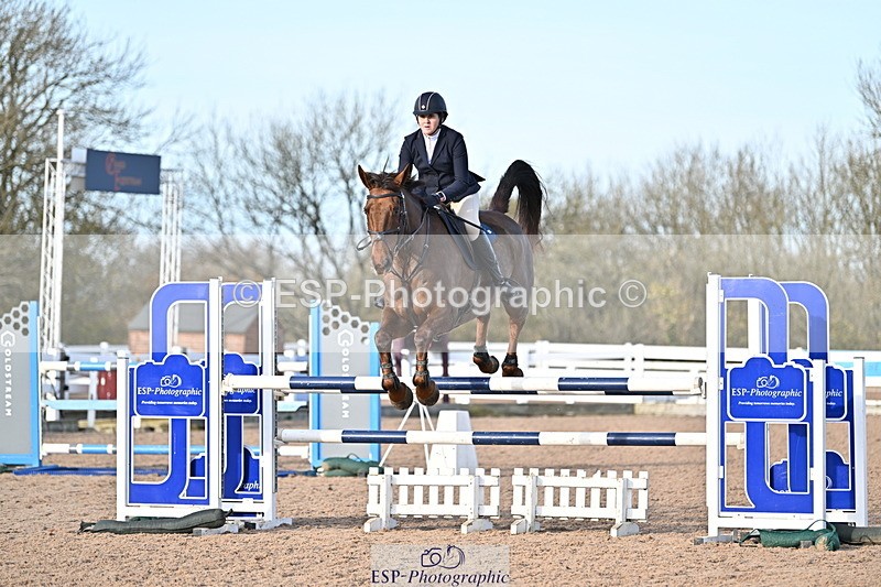 241113A-140422-00787 - Cls 05A&B Snr Fox & 1.20m Open