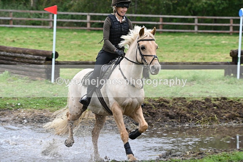 WJ6_7268 - Time at Photographer 13:23 to 13:49