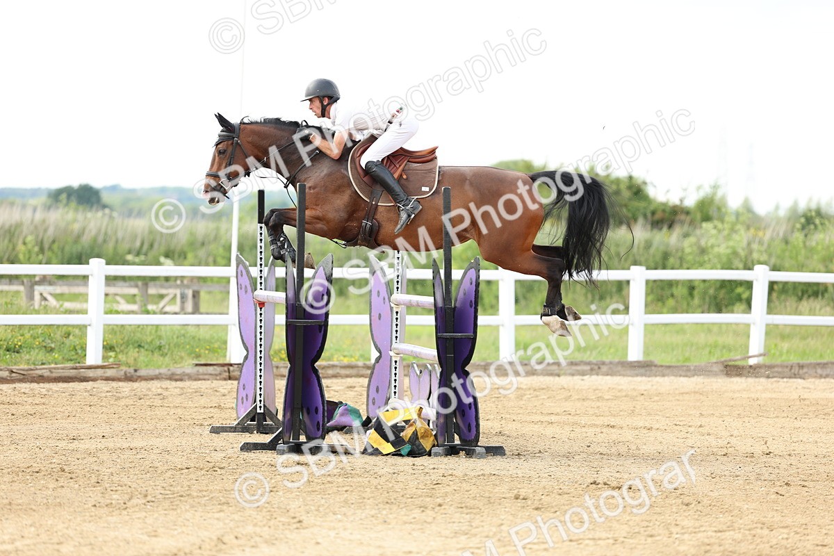 SBM_006324 - Class 20 - Senior Foxhunter - 1.20m