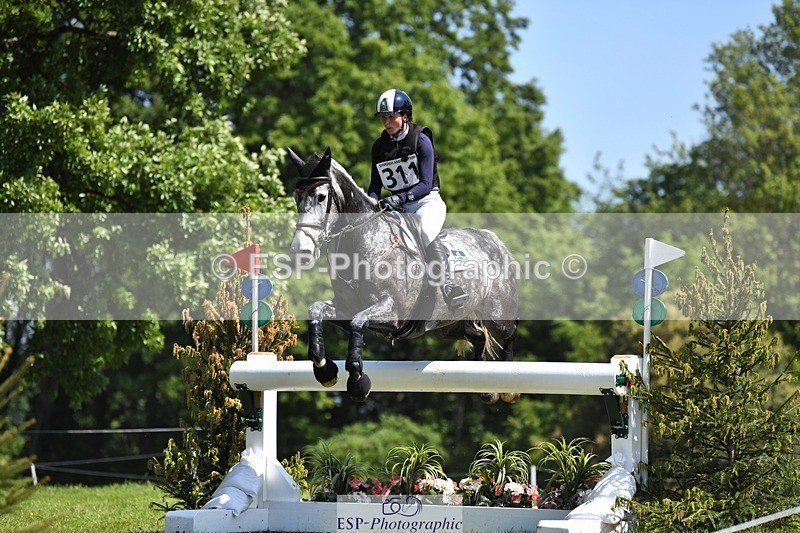 230527-113400-09809 - 311-BALLYCOSKERRY_REGAL_DIAMOND-Hollie_Swain-XC