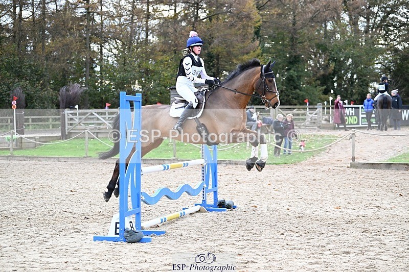 241117-135502-04338 - Cls 3 90-95cm 13.00 to 14.00