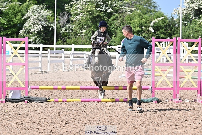 250517-110055-00824 - 40cm Assisted