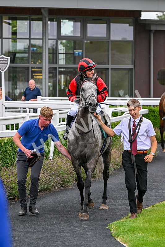 170826-Race 1-Stellarmasterpiece-8887 - Race 1 14.15pm Download The Raceday Ready App Amateur Jockeys' Handicap