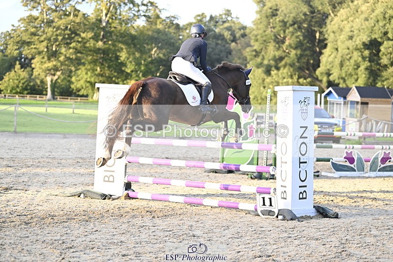 251005A-173923-05451 - Cls 11 Open 1m-1.05m