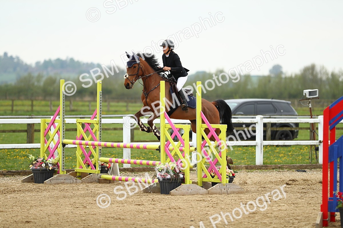 SBM_000314 - Class 2 - Senior British Novice 90cm