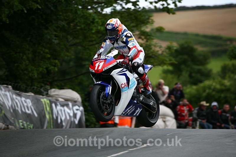  - Superstock Race