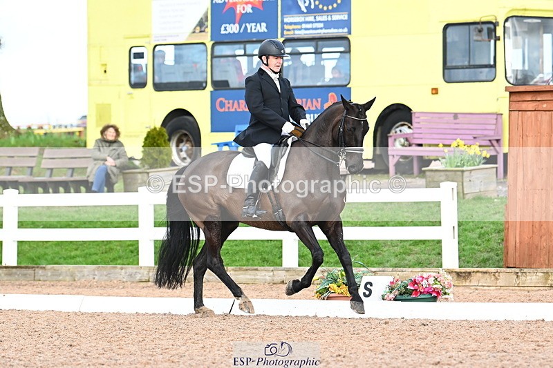 240218A-150349-08985 - 180-John.Fullick-Hermosa.bella