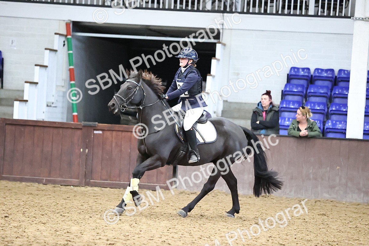 SBM_001825 - Class 5 - Henlow Veterinary Hospital - 70cm Area 12 Championship Qualifier