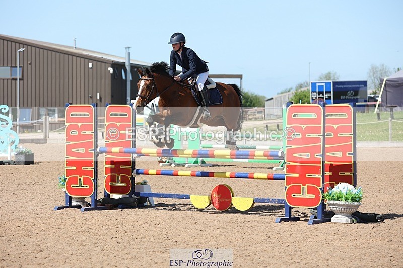 250503-150204-01540 - Cls 13+14 Children on Horses