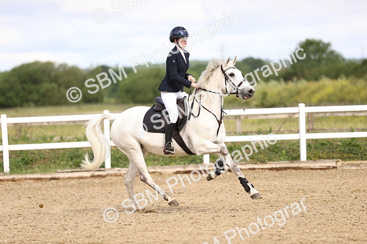 SBM_005699 - Class 15 - Clear Round