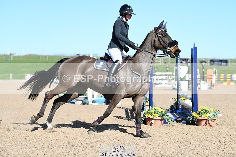 250328-135320-02487 - Cls 4 Snr 1.20m Open