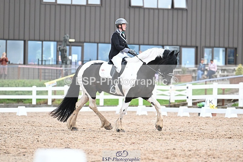 250907-140709-09166 - 014-Katrina.EllisSilverstor.IV