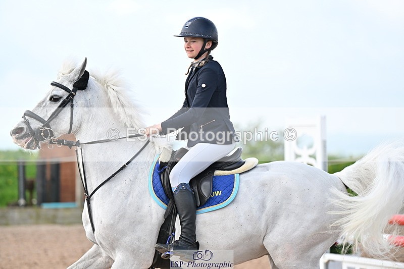 240506A-110754-08414 - Cls 3  Pony Discovery & 90cm Open