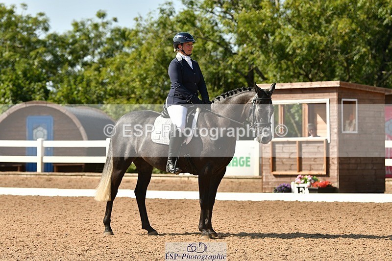 250817-160631-11473 - 206-Mel.NorthwoodBarnridge.Flying.Solo