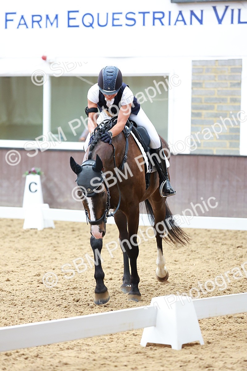 SBM_003858 - Para PYO Warm Up