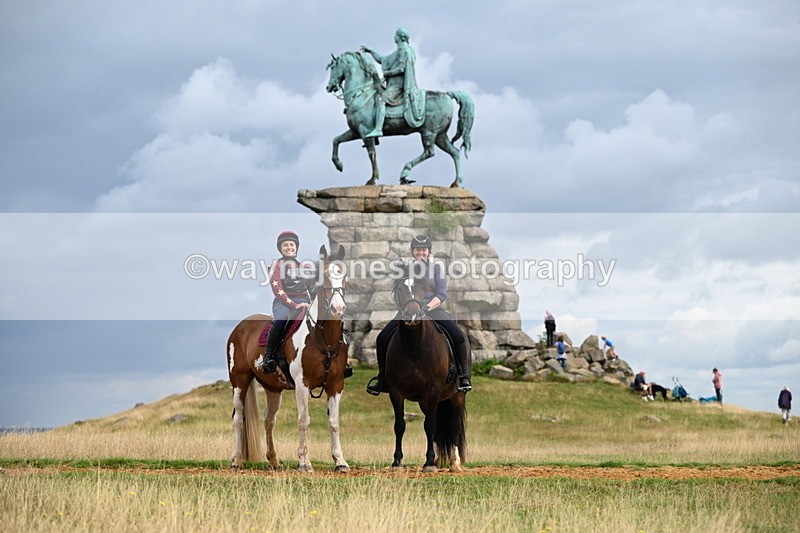 DSC_4529 - Time at Statue 09:50 to 11:09