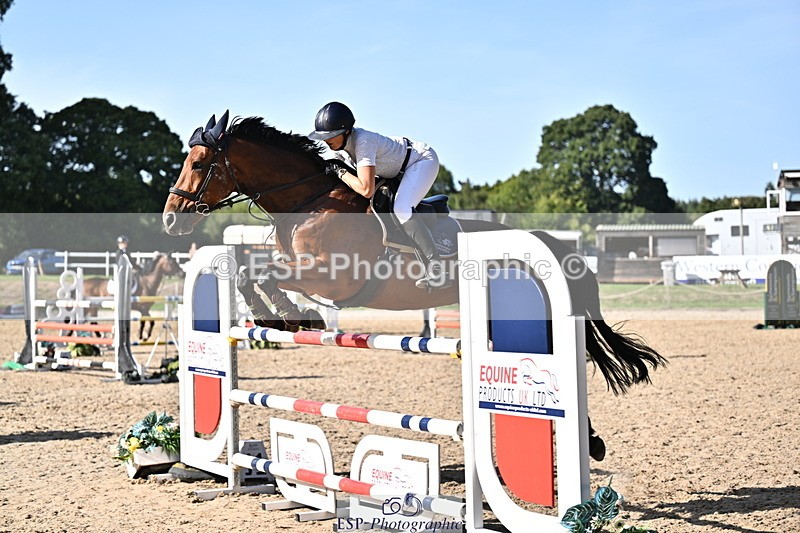260906A-162607-04685 - Cls 24 Snr Foxhunter