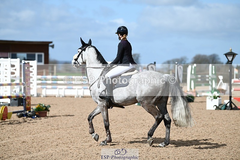 250328-111759-00723 - Cls 2 Snr Newcomers