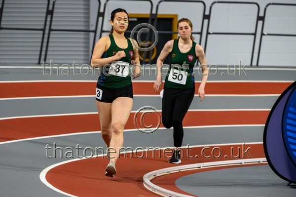 StudInd-921416 - Track Female Set One