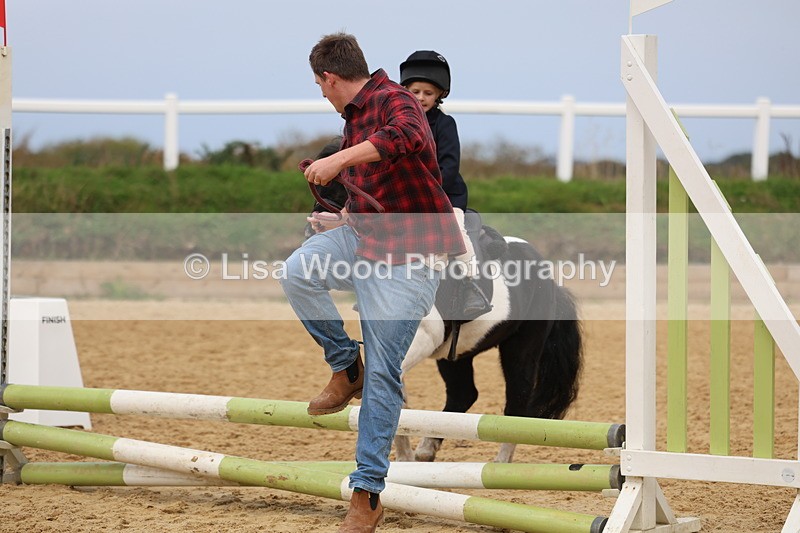 3E7A5956 - Class 1A: 40cm Lead rein