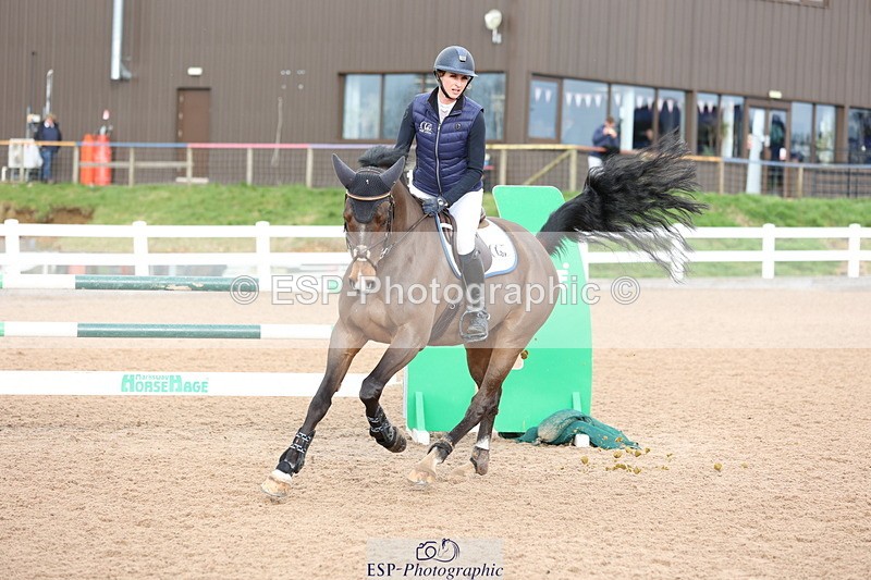 240223A-151653-02232 - Cls 6 Foxhunter and 1.20m Open