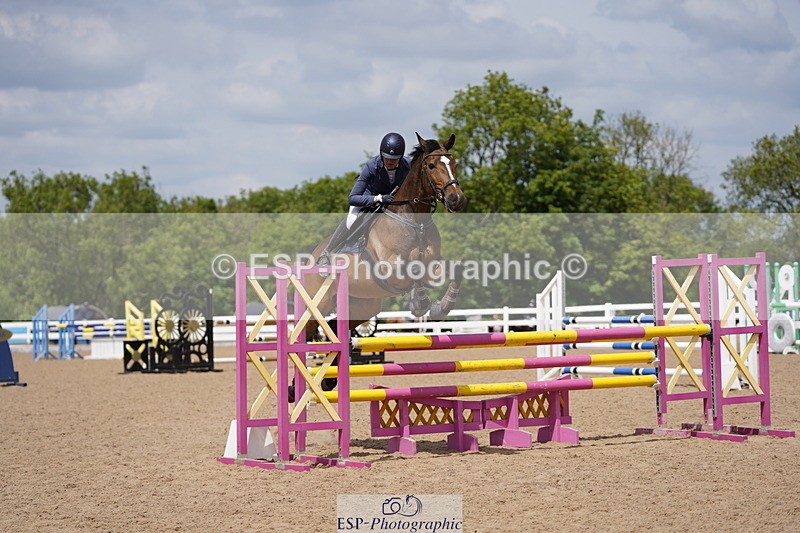 230528A-135800-07597 - Cls 34 1.05m Amateur Quali