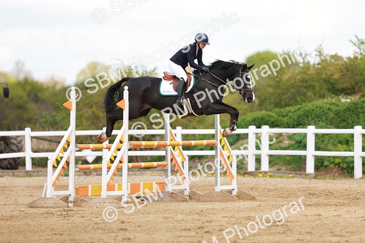 SBM_002314 - Class 4 - Senior Newcomers - 1.10m