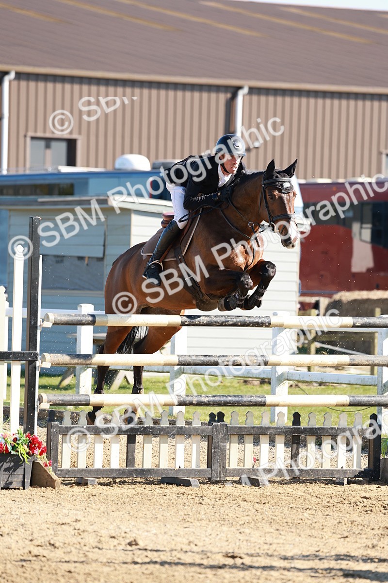 SBM_005122 - Class 19 - National 1.30m 1.40m