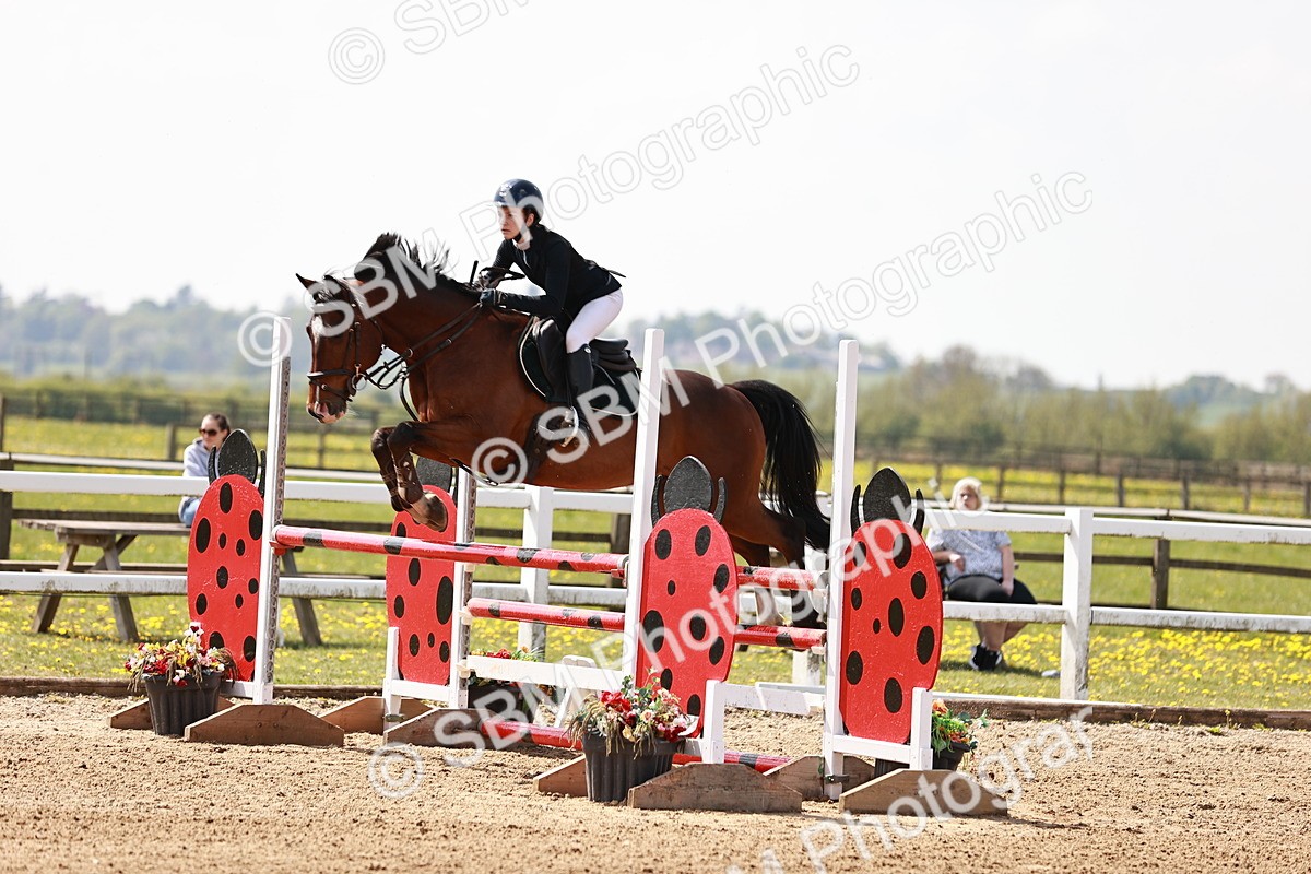  - Class 24 - Senior Newcomers - 1.10m