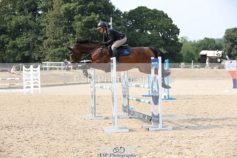 250816A-161536-02710 - Cls 9 Snr 1.10m Open