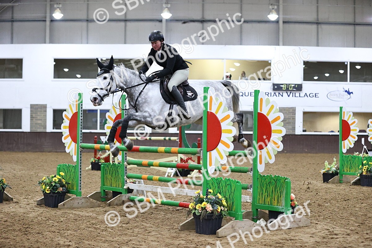 SBM_2585 - Class 9 - Senior Newcomers/ 1.10m Open