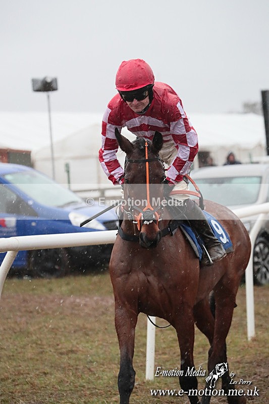 PtP 260125 1034 - Cocklebarrow Point-to-Point racing with the Heythrop Hunt 26/01/25