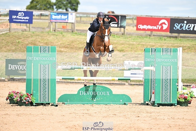 250726-142005-06909 - Cls 15 Snr Foxhunter