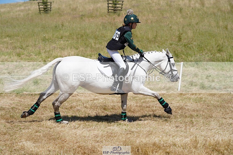 240629X-144044-3268 - 173-Nancy_Mort-BUNNY_TWO_TWIRLS